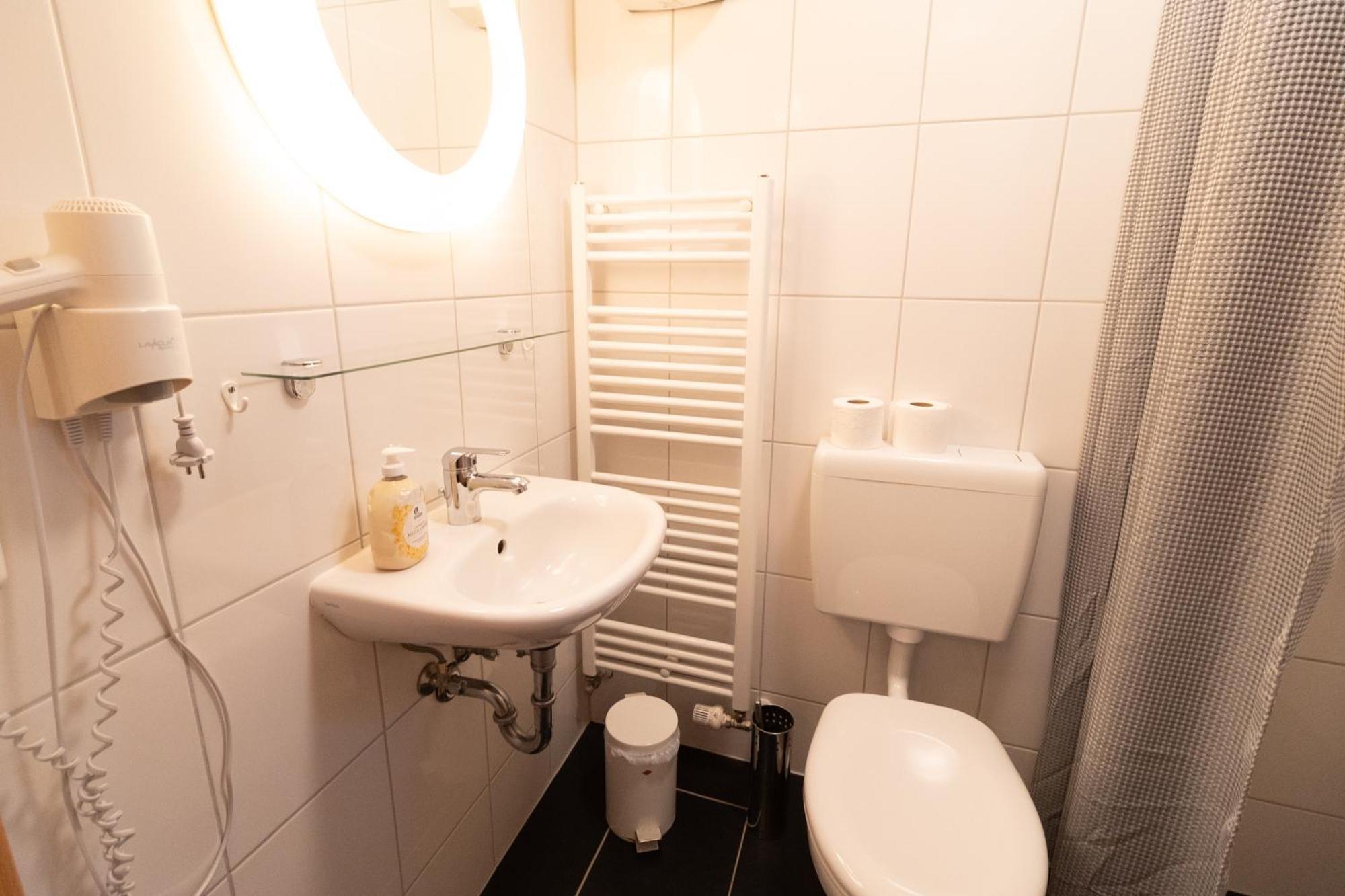 Gaestezimmer Am Alten Kaffee Hof Suderburg Eksteriør bilde